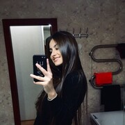  ,  Alina, 23