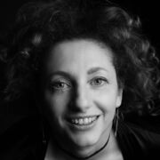  ,   Tanya, 42 ,   ,   