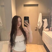  , 