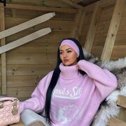  ,   Elena, 37 ,   ,   