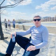  ,   Shamil, 42 ,   ,   