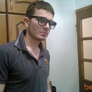  ,   Davo, 33 ,  