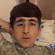  ,  Artur, 22