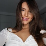  ,   Daria, 21 ,   ,   