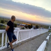  ,   Dima, 33 ,  