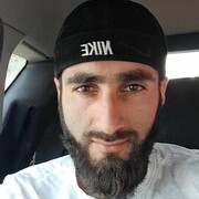   ,  Ali, 34