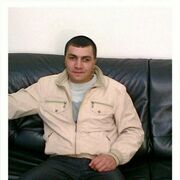  ,  Roland, 44