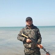  ,  Rustam, 39