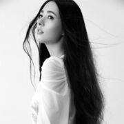  ,  Yuna, 20