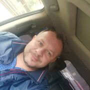  ,   Viktor, 41 ,   ,   