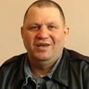 ,  Petro, 70