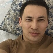  ,  , 32