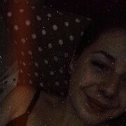  ,  Ilona, 24