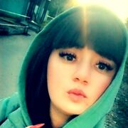  ,   Viktoria, 28 ,   ,   