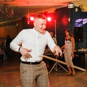  ,   JohnBraun, 24 ,   ,   , c , 