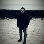  ,  Artur, 37