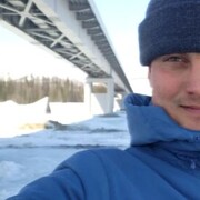  ,  Alek, 33