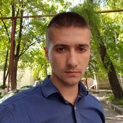  ,  Constantin, 33