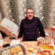  ,   Valery, 59 ,   ,   