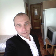  ,   Konstantin, 40 ,   