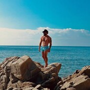  ,   Mikhail, 40 ,   ,   , 