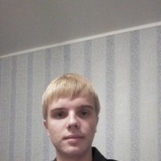  ,   Vadim, 27 ,   
