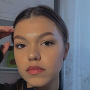  ,  Lilia, 20