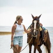  ,   Carole, 34 ,   ,   , c , 