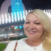  ,   Mari, 43 ,   c 