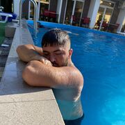  ,   Alex, 35 ,   ,   