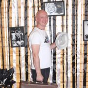  ,   Vadim, 44 ,   ,   , c , 