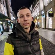  ,   Denis, 37 ,   ,   , c 