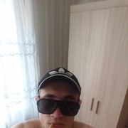  ,  , 32