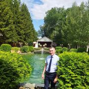  ,  Rushat, 40