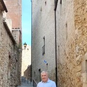  ,  Tony, 61