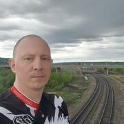 ,  Steinn, 36