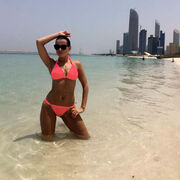  ,   Elen, 42 ,   ,   