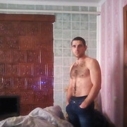  ,  Vasaal, 32