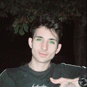  ,   Maksik, 24 ,   ,   