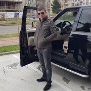  ,   Gio, 45 ,   