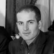 ,   Armen, 37 ,   ,   