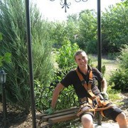  ,   Santyago, 40 ,   