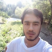  ,  Bekzod, 30