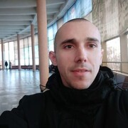  ,   Johnny, 34 ,   ,   