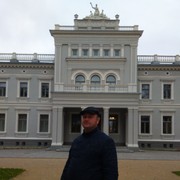  ,   Slawo, 52 ,     , c 