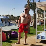  ,  Denis, 43