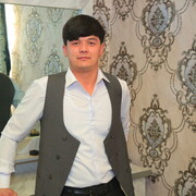 ,  Ali, 22