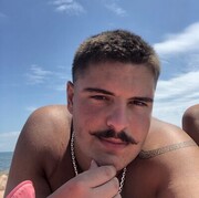  ,   Goga, 23 ,   ,   
