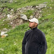  ,  Ali, 25
