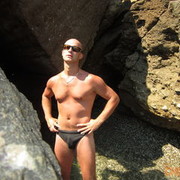  ,   Vladimir, 39 ,  